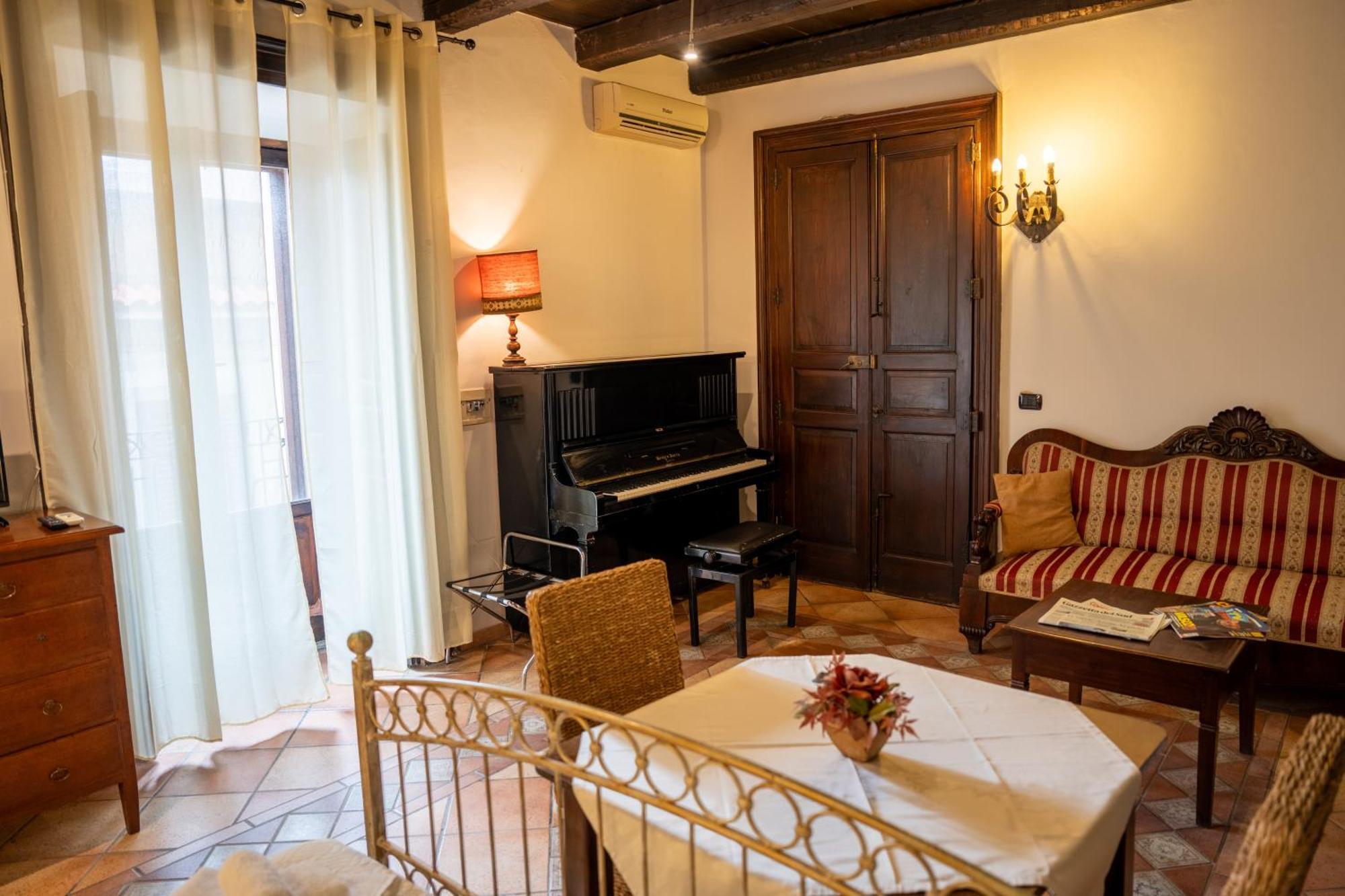 Residenza L'Antico Borgo Hotel Filadelfia Dış mekan fotoğraf