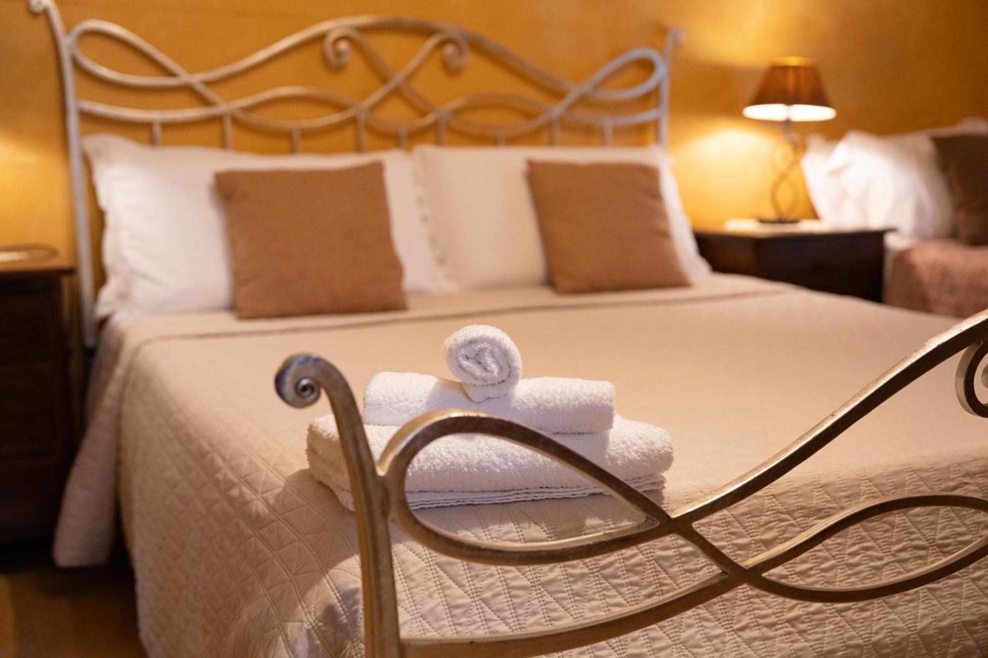 Residenza L'Antico Borgo Hotel Filadelfia Oda fotoğraf